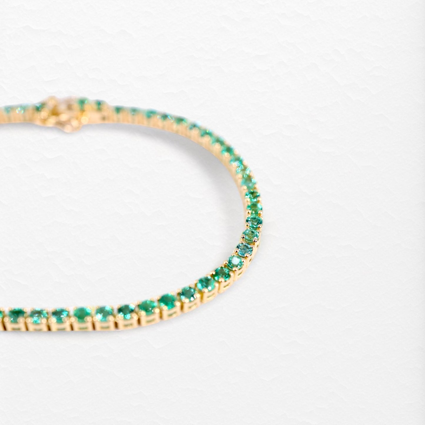 Opulence Tennis Bracelet Medium in Yellow Gold