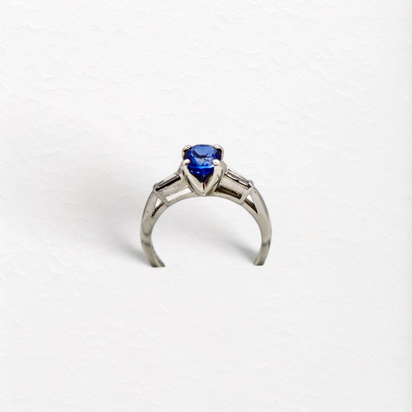 Majesty Ring