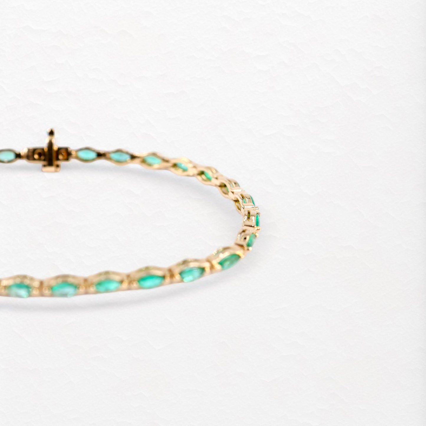 Envy Tennis Bracelet in Yellow Gold