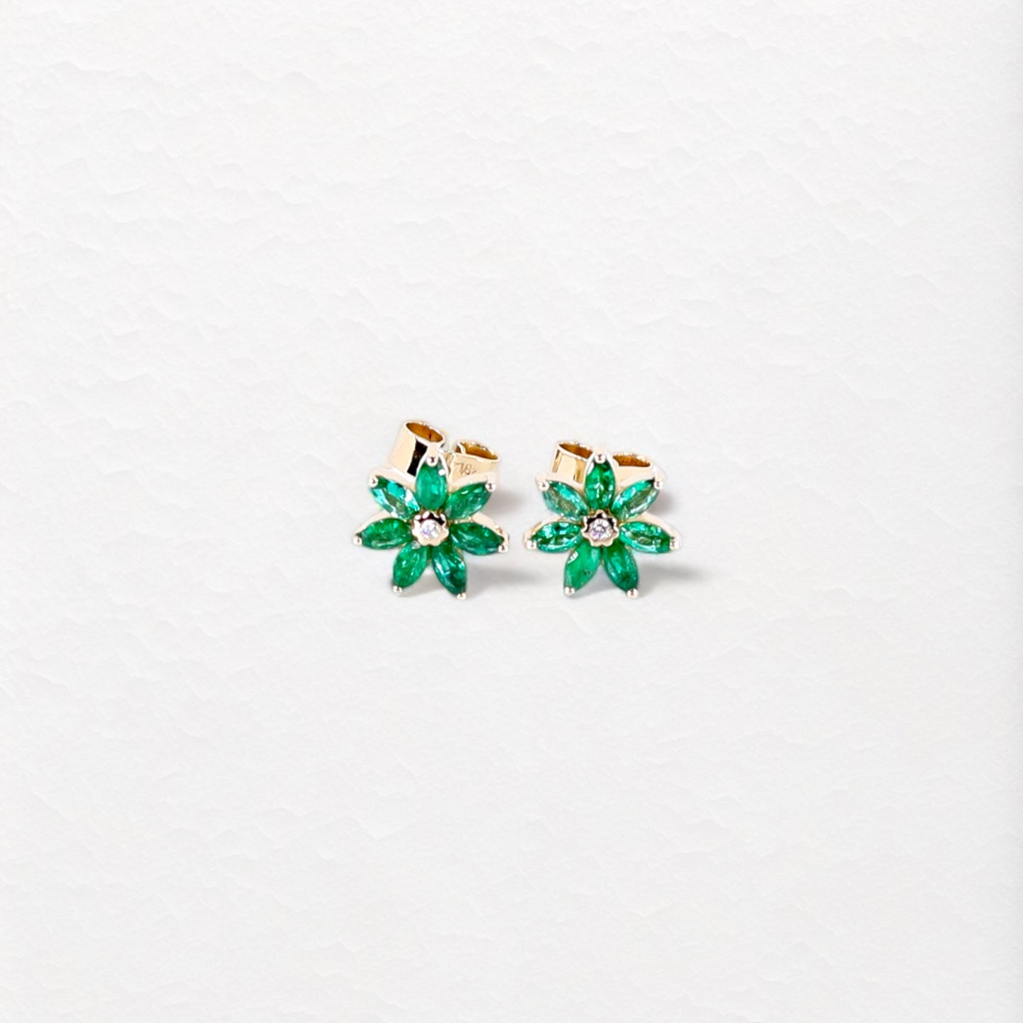 Bloom Earrings in Yellow Gold